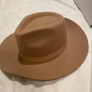 Heron and Pine | Accessories | Heron And Pine Hat | Poshmark display picture 3